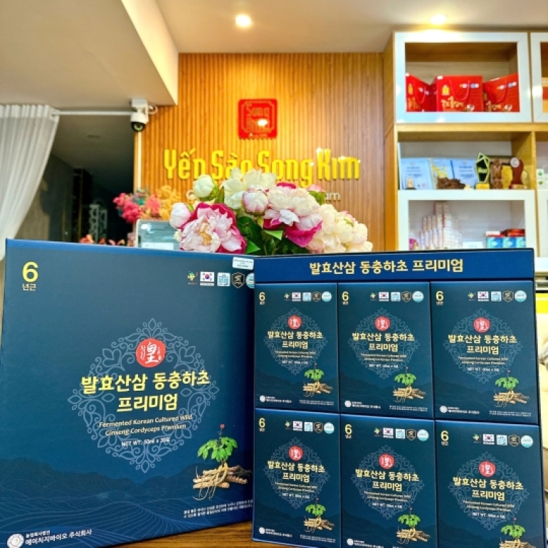 Nước Sâm Núi Lên Men Đông Trùng Hạ Thảo - Hộp 30 gói x 50ml